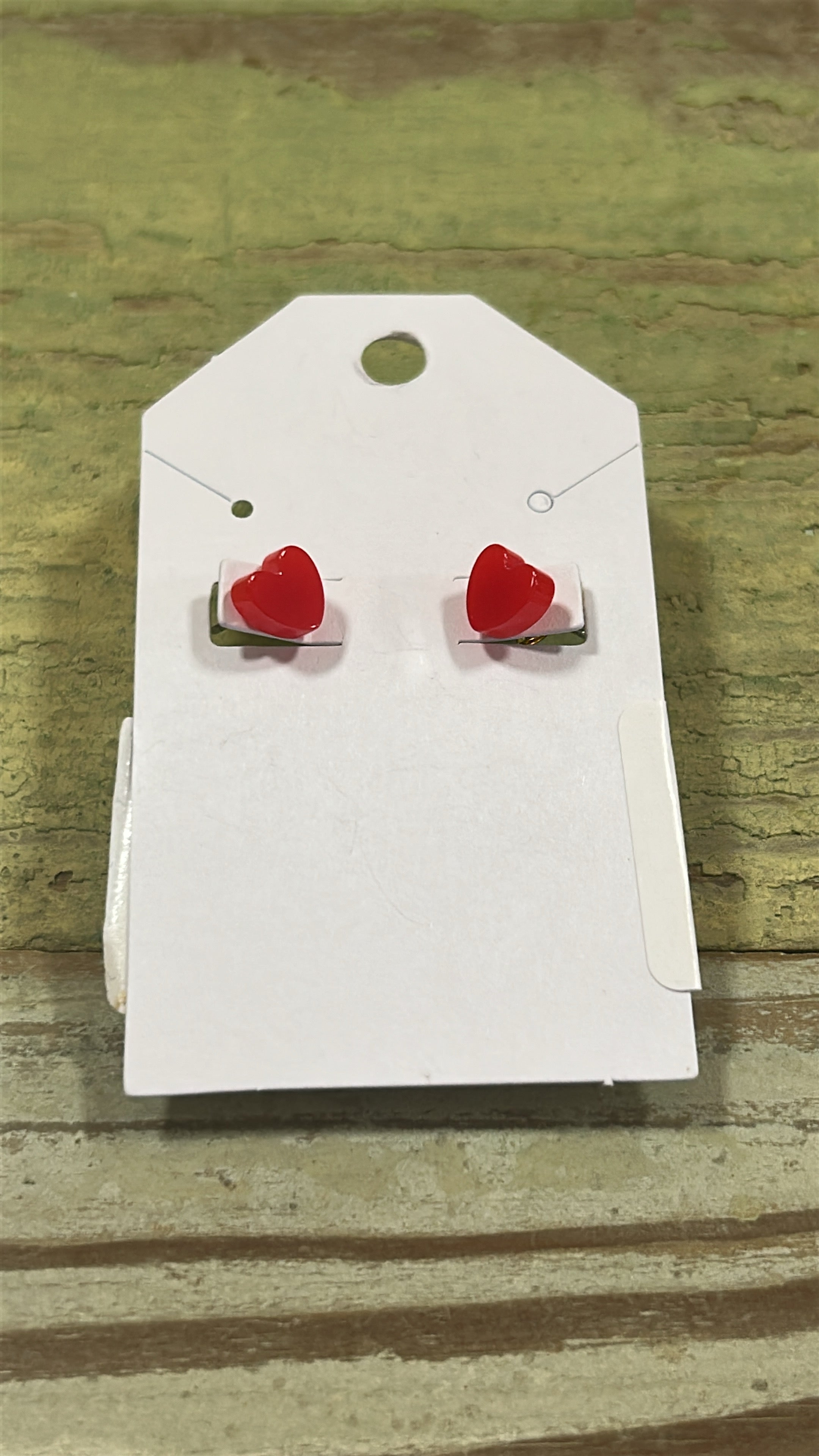Studs Hearts Red