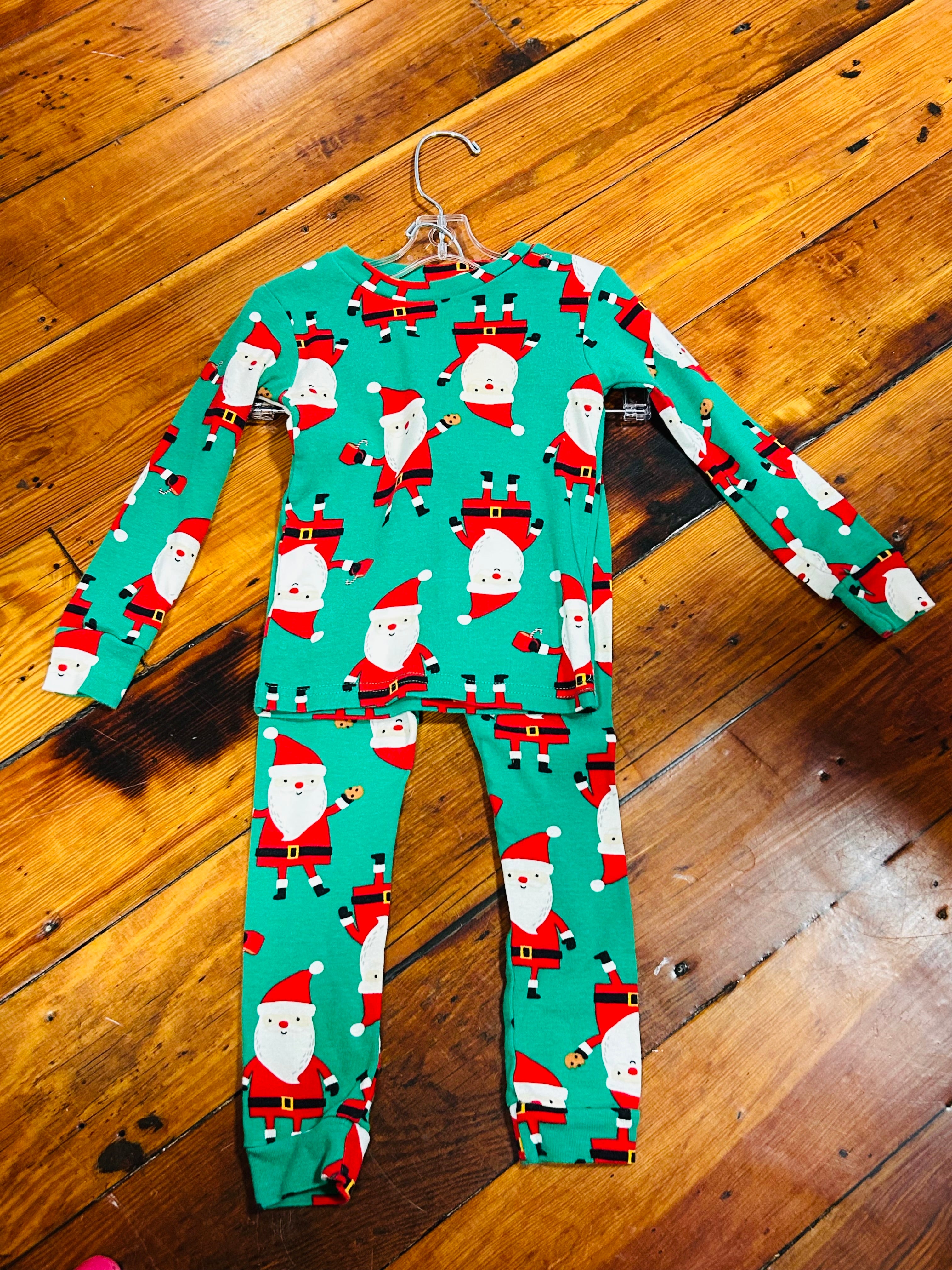 PJ 2 Pc Set Green Santas - 3T
